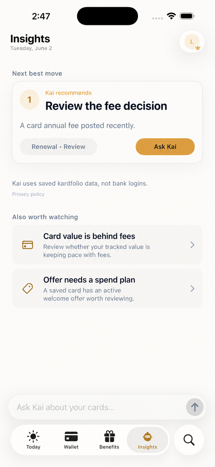 kardfolio Kai assistant explaining an annual-fee decision